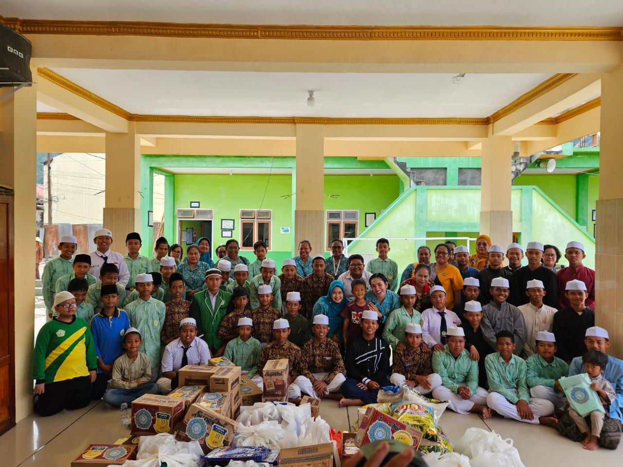 MOTIVASI ANAK HIDUP SEHAT, TP PKK PAPUA LAKUKAN KUNJUNGAN KASIH